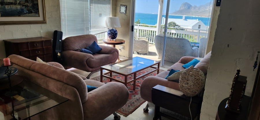 To Let 3 Bedroom Property for Rent in Pringle Bay Western Cape